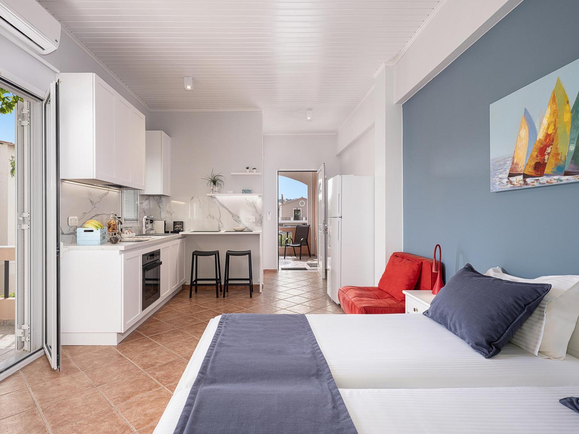 Elena Seafront Luxury Apartments Almirida Exterior foto