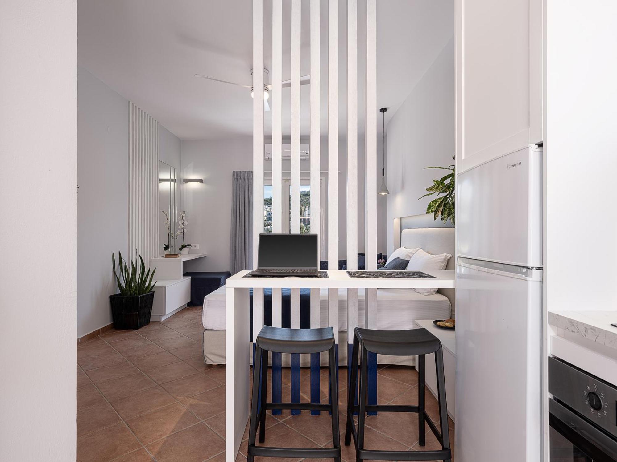 Elena Seafront Luxury Apartments Almirida Exterior foto