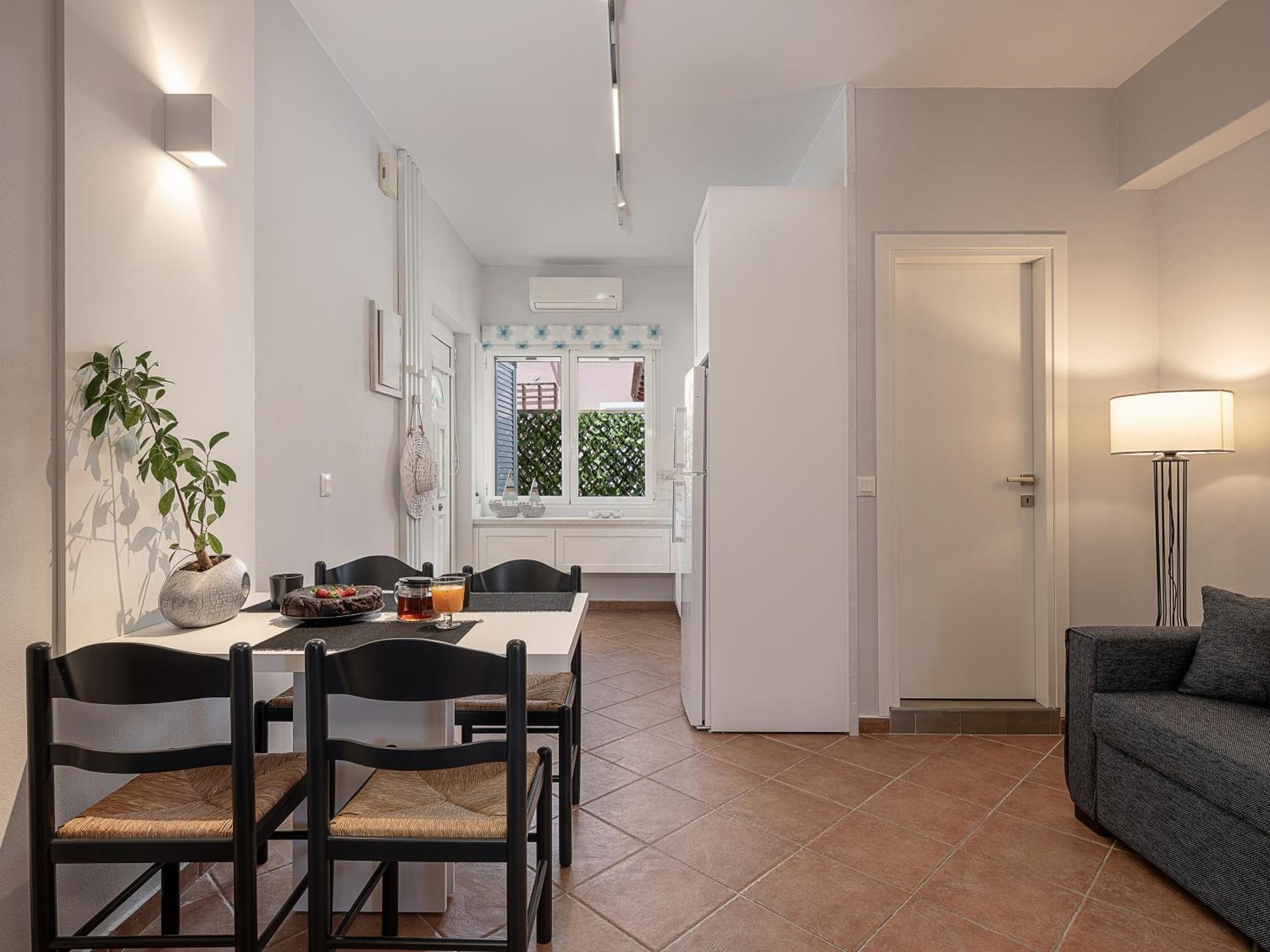 Elena Seafront Luxury Apartments Almirida Exterior foto